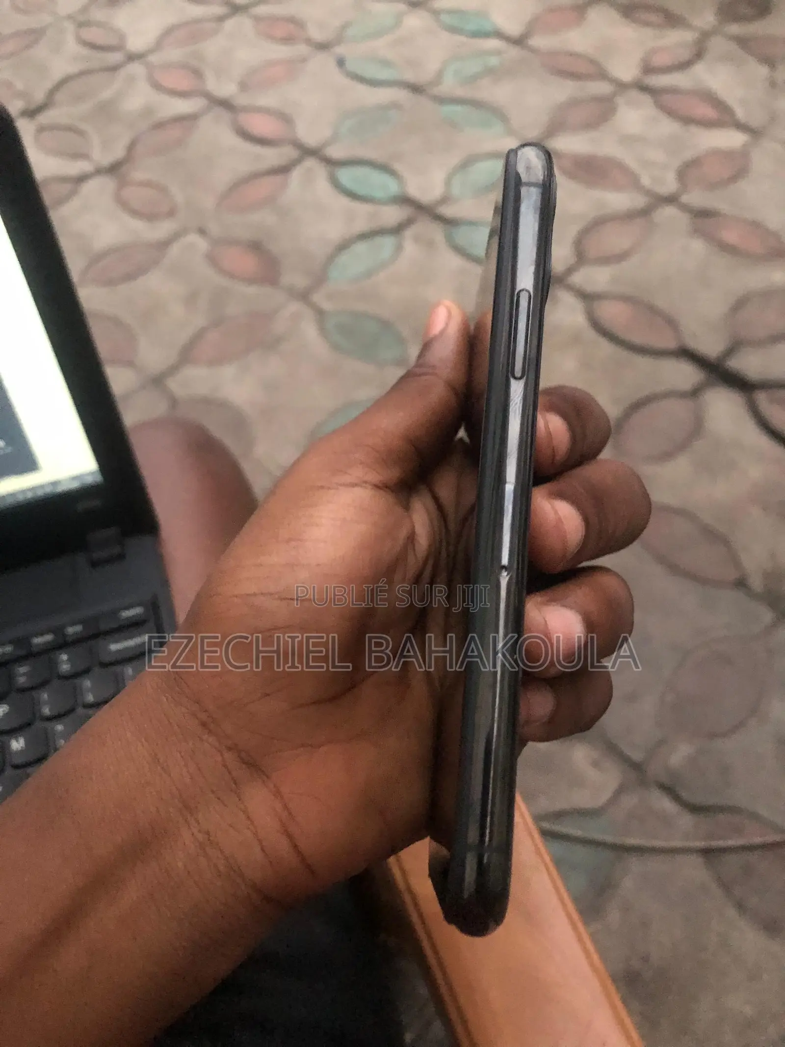 Pomme iPhone 11 Pro 64 GB Noir