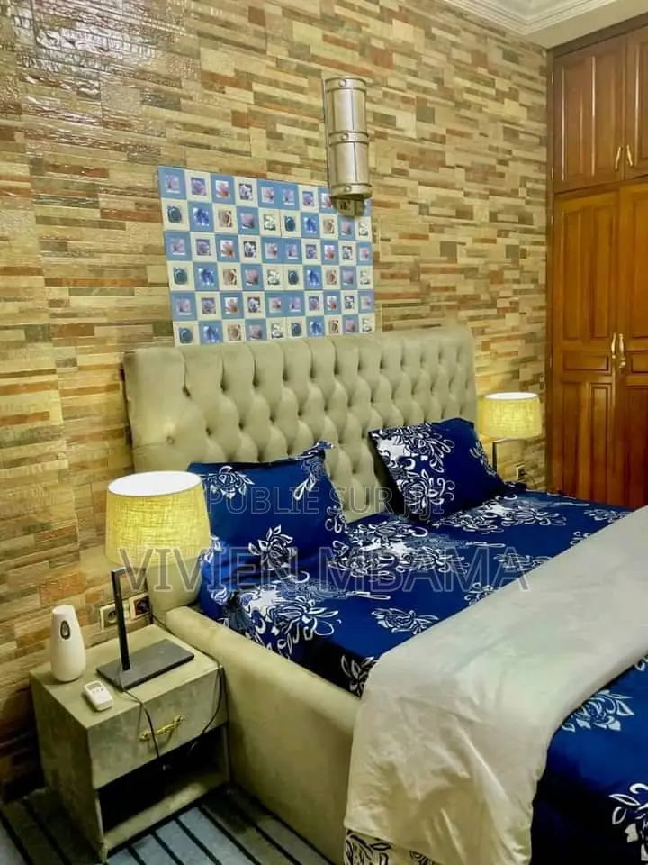 Meublé 1chbre Appartement dans Lumumba à Louer