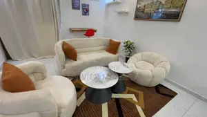 Meublé 1chbre Appartement dans Lumumba à Louer