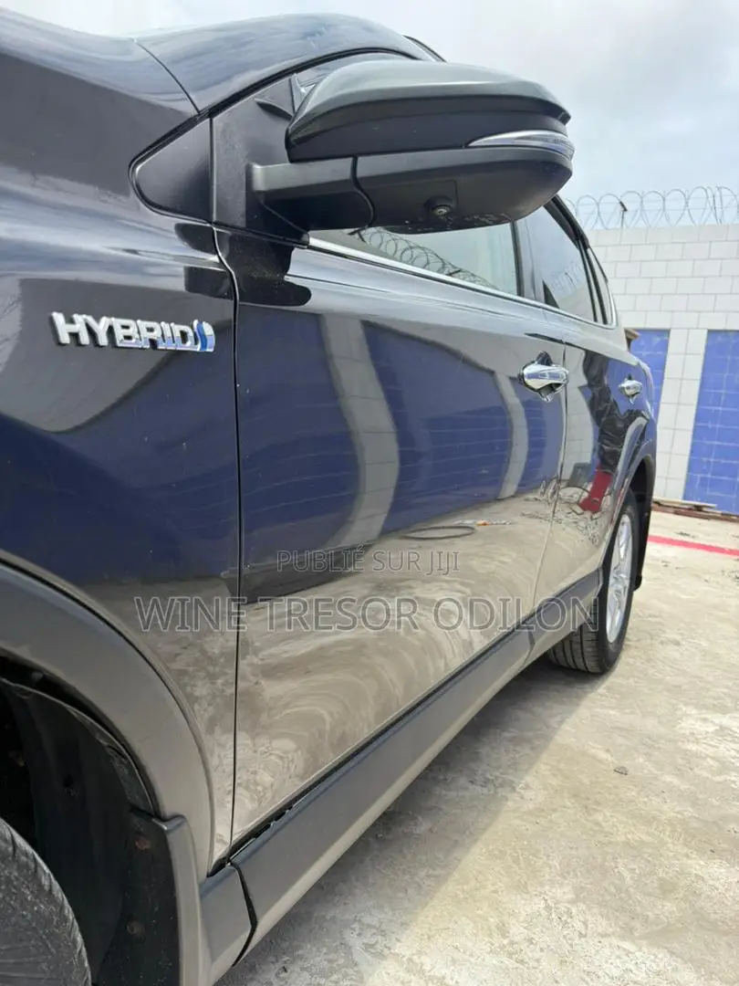 Toyota RAV4 Limited 4dr SUV (2.5L 4cyl 6A) 2018 Noir