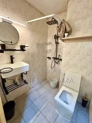 Meublé 1chbre Appartement dans Mvoumvou à Louer