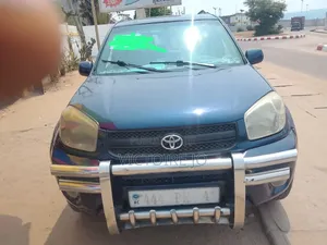 Toyota RAV4 2005 Bleu