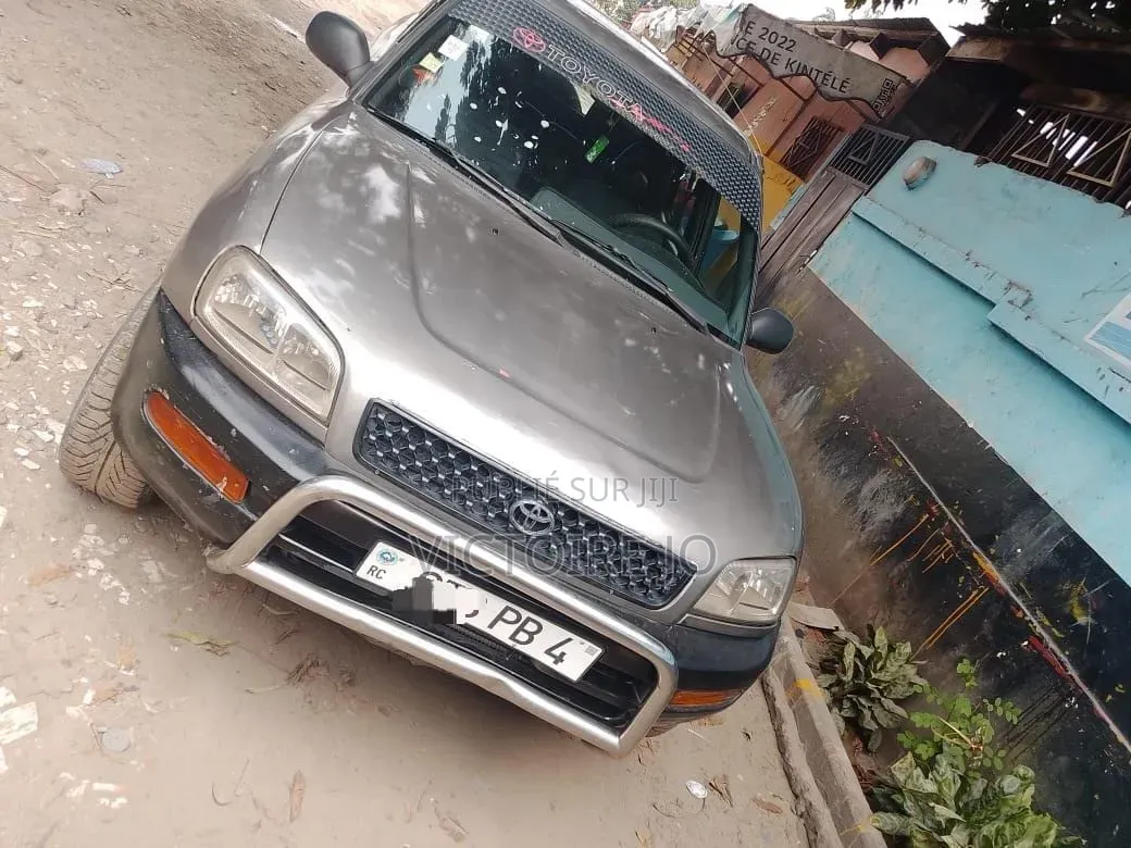 Toyota RAV4 2005 Marron