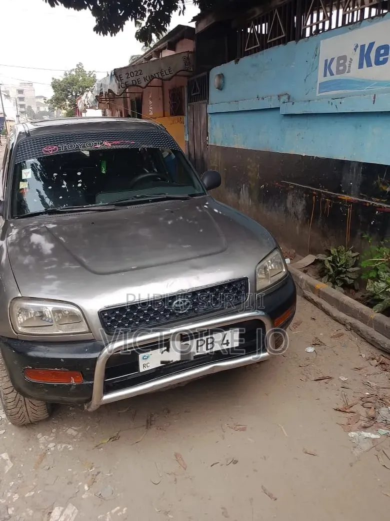 Toyota RAV4 2005 Marron