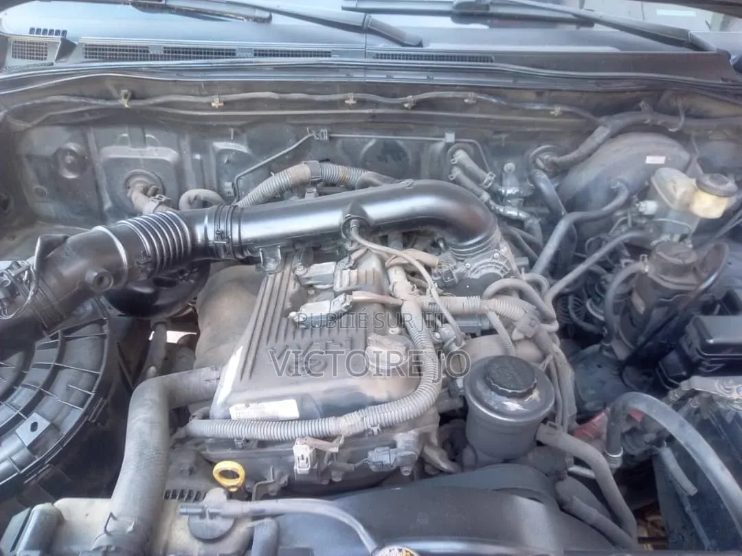 Toyota Fortuner 2014 Gris