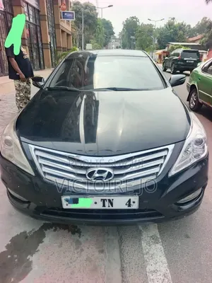 Hyundai Grandeur 2015 Noir