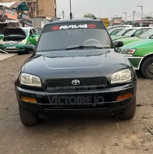 Toyota RAV4 1999 Noir