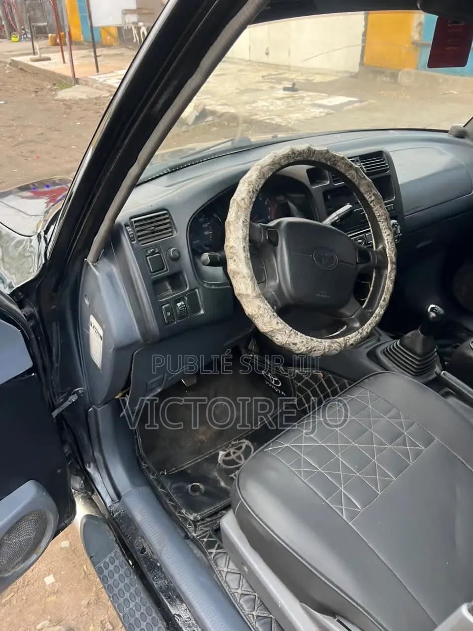 Toyota RAV4 1999 Noir