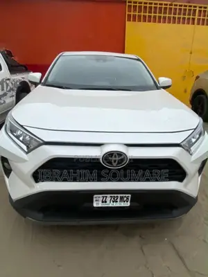Toyota RAV4 2022 Blanc cassé