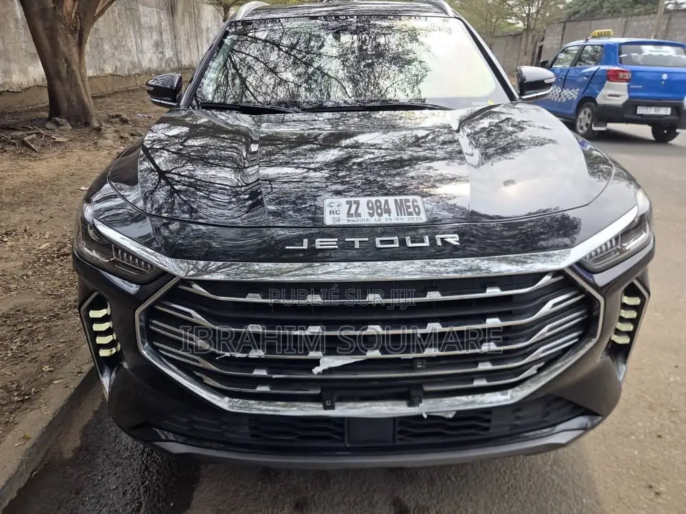 Jetour X70 1.5 7-Seater FWD 2022 Noir