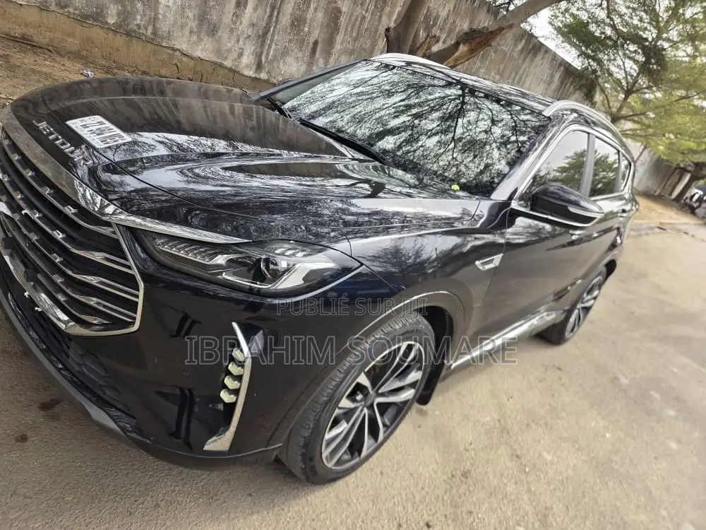Jetour X70 1.5 7-Seater FWD 2022 Noir