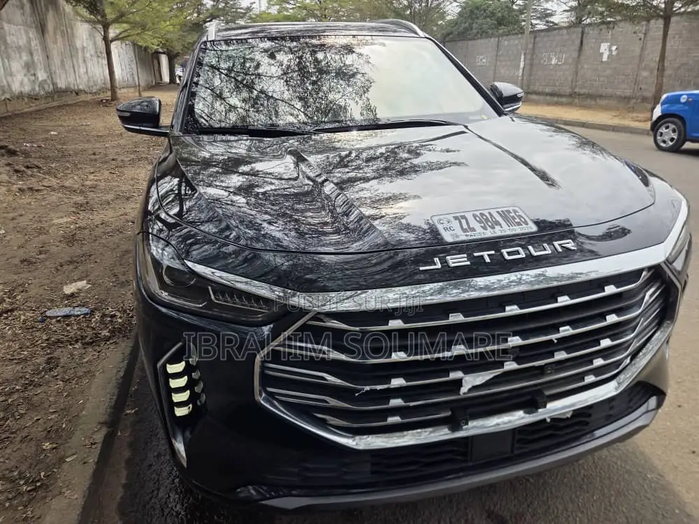 Jetour X70 1.5 7-Seater FWD 2022 Noir