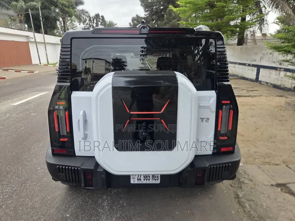 Jetour T2 2024 Blanc cassé