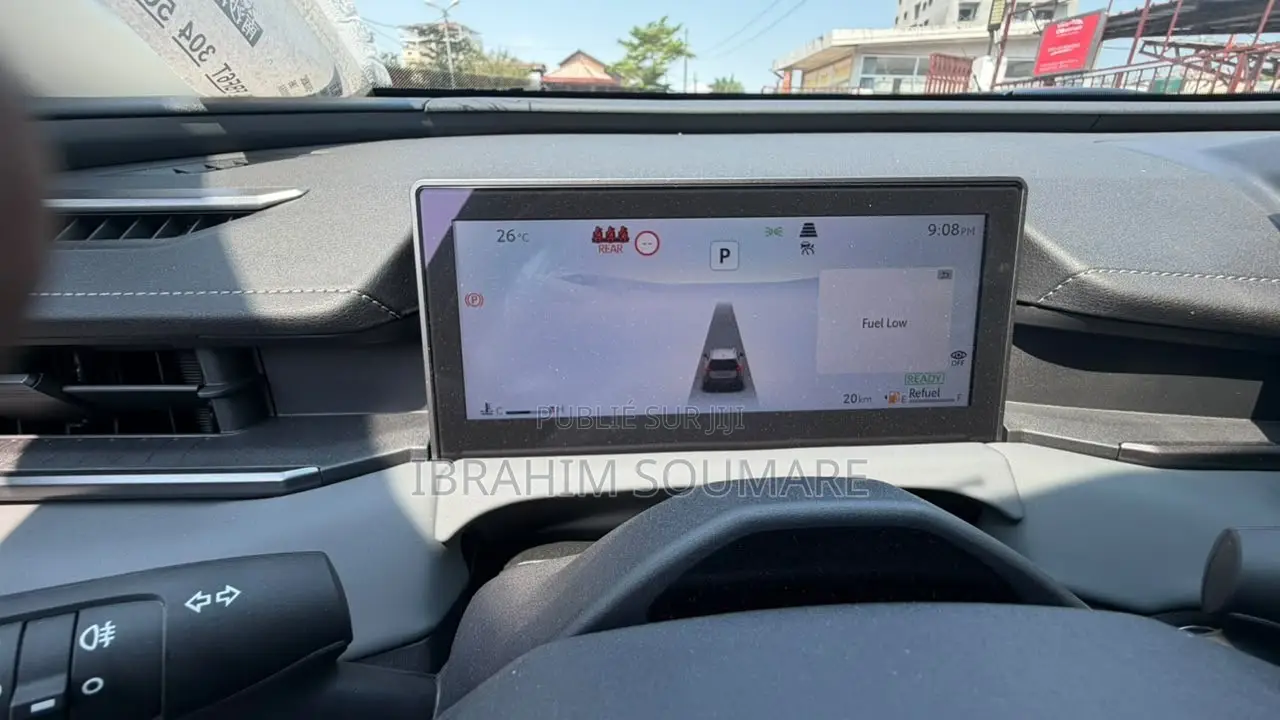 Nouveau Toyota RAV4 2027 Noir Mat