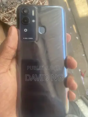 Tecno Pova 128 GB Noir