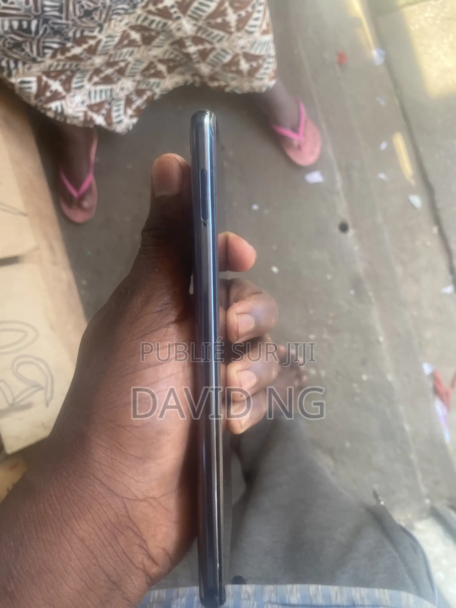 Tecno Pova 128 GB Noir