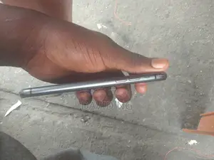 Pomme iPhone 11 128 GB Noir