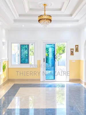 3chbre Appartement dans Nt Immobilier, Mongo-Mpoukou à Louer