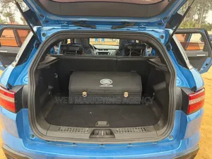 Land Rover Range Rover Evoque SE Premium 4x4 5-Door 2019 Bleu