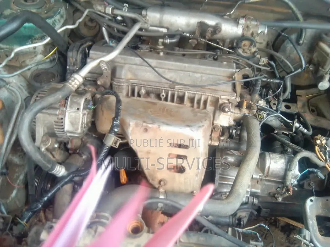 Toyota Avensis 2015 Vert