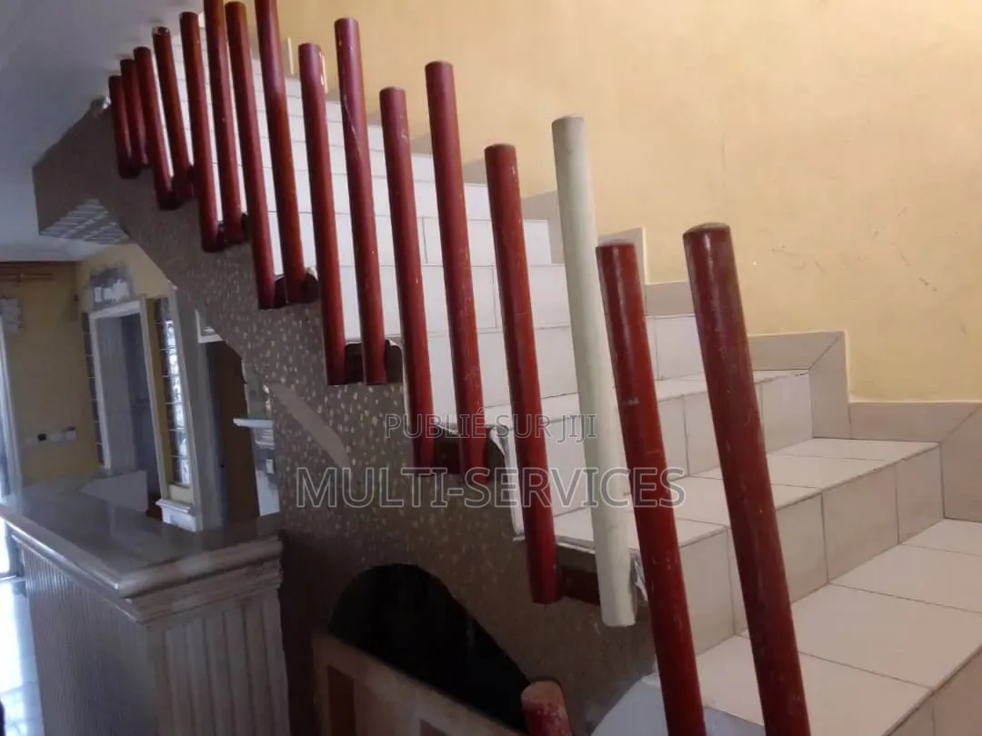 4chbre Villa dans Tié-Tié à Vendre