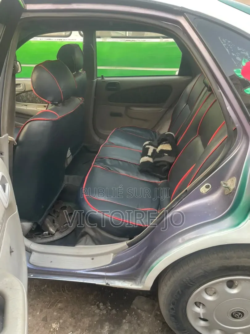Toyota Corolla 2015 Vert