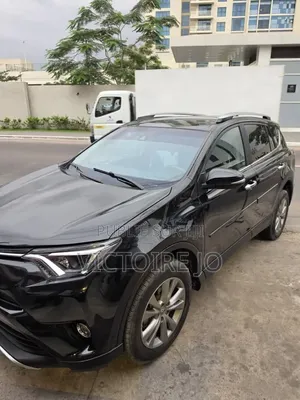 Toyota RAV4 2016 Noir