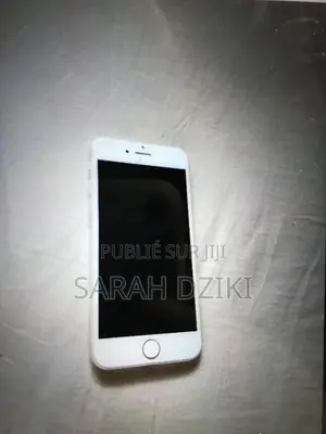 Pomme iPhone 7 32 GB Gris