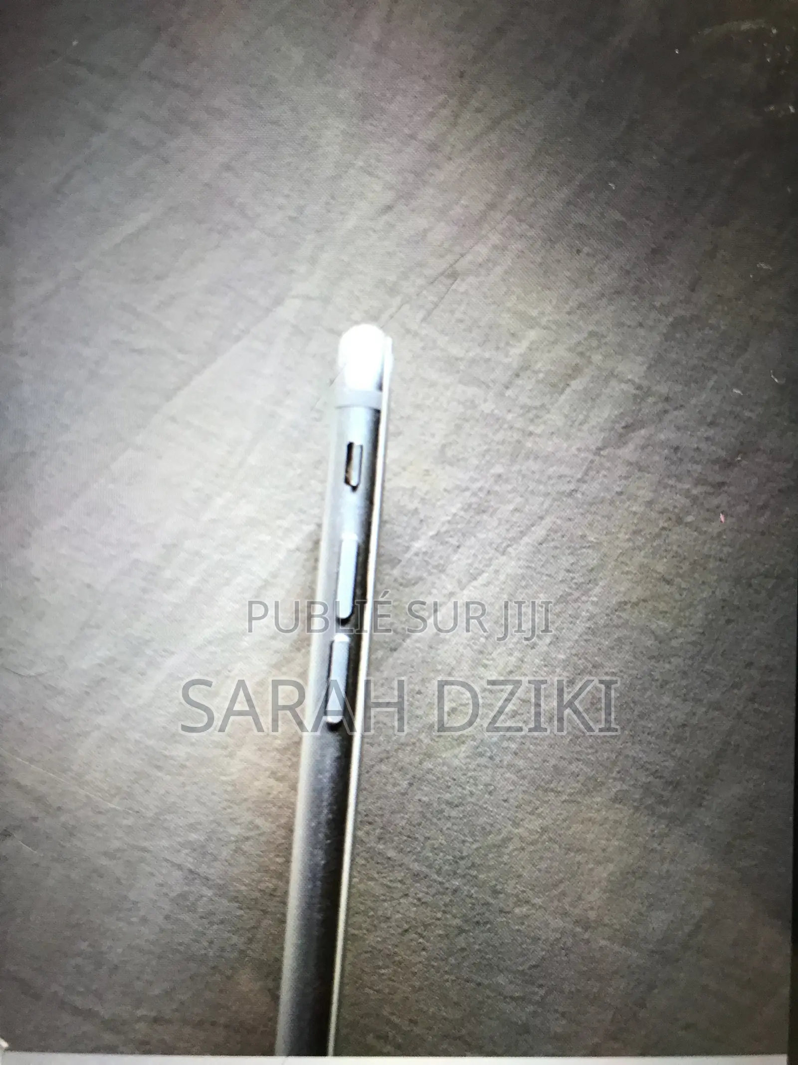 Pomme iPhone 7 32 GB Gris