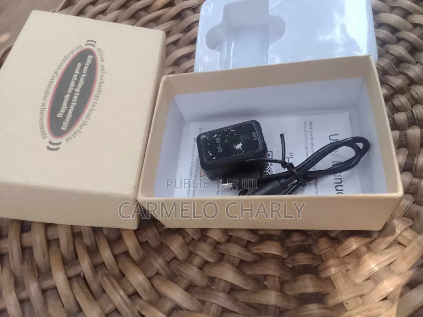 GPS Tracker Pour Voiture Et Moto – Localisation Et Sécurité