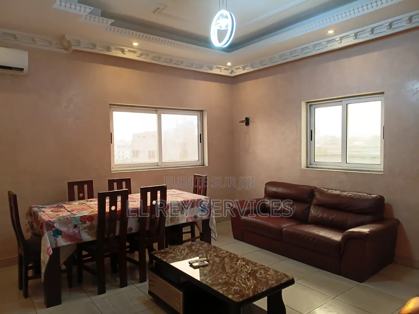 Meublé 3chbre Appartement dans El Rey Appartements, Ouenzé à Louer