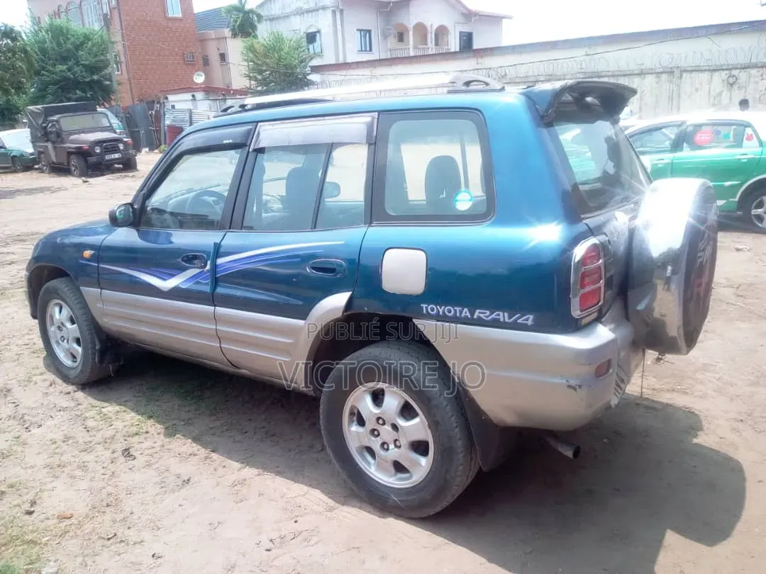Toyota RAV4 2008 Bleu
