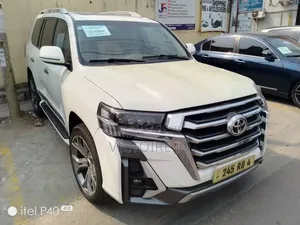 Toyota Land Cruiser 2015 Blanc