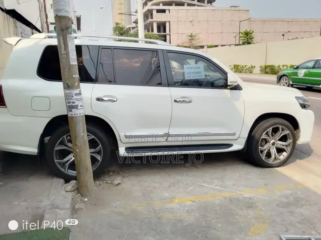 Toyota Land Cruiser 2015 Blanc