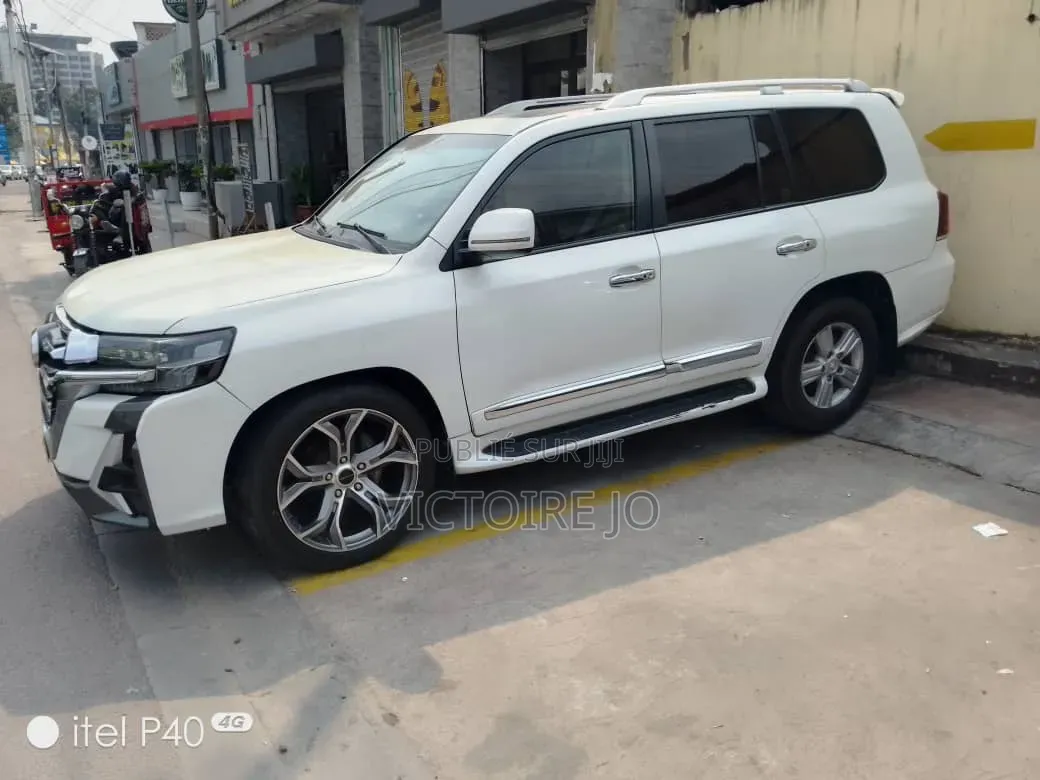 Toyota Land Cruiser 2015 Blanc