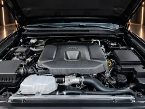 Toyota Land Cruiser Base 4WD 2026 Noir