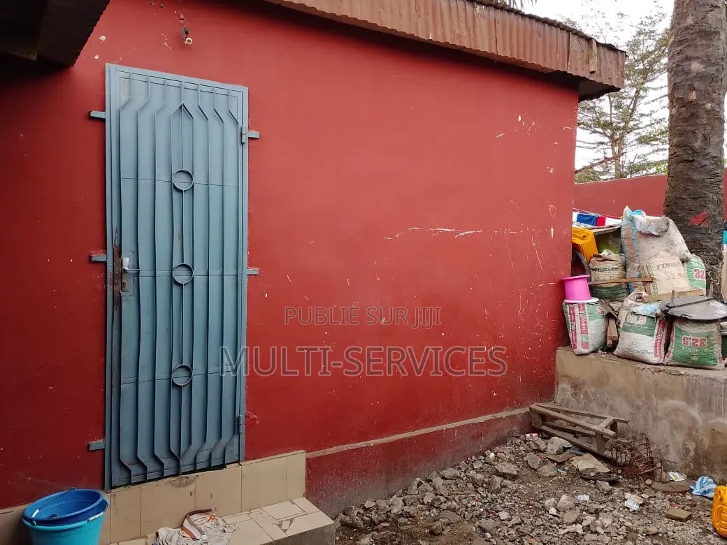 3chbre Maison dans Multiverservices, Tié-Tié à Vendre