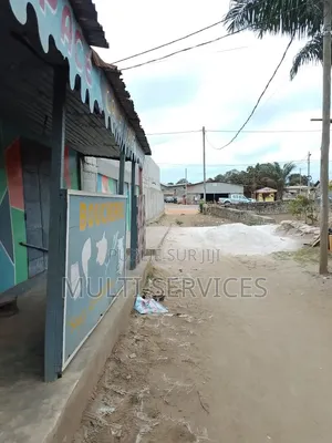 3chbre Maison dans Multiverservices, Tié-Tié à Vendre