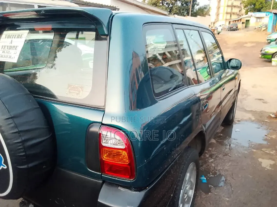 Toyota RAV4 2016 Vert