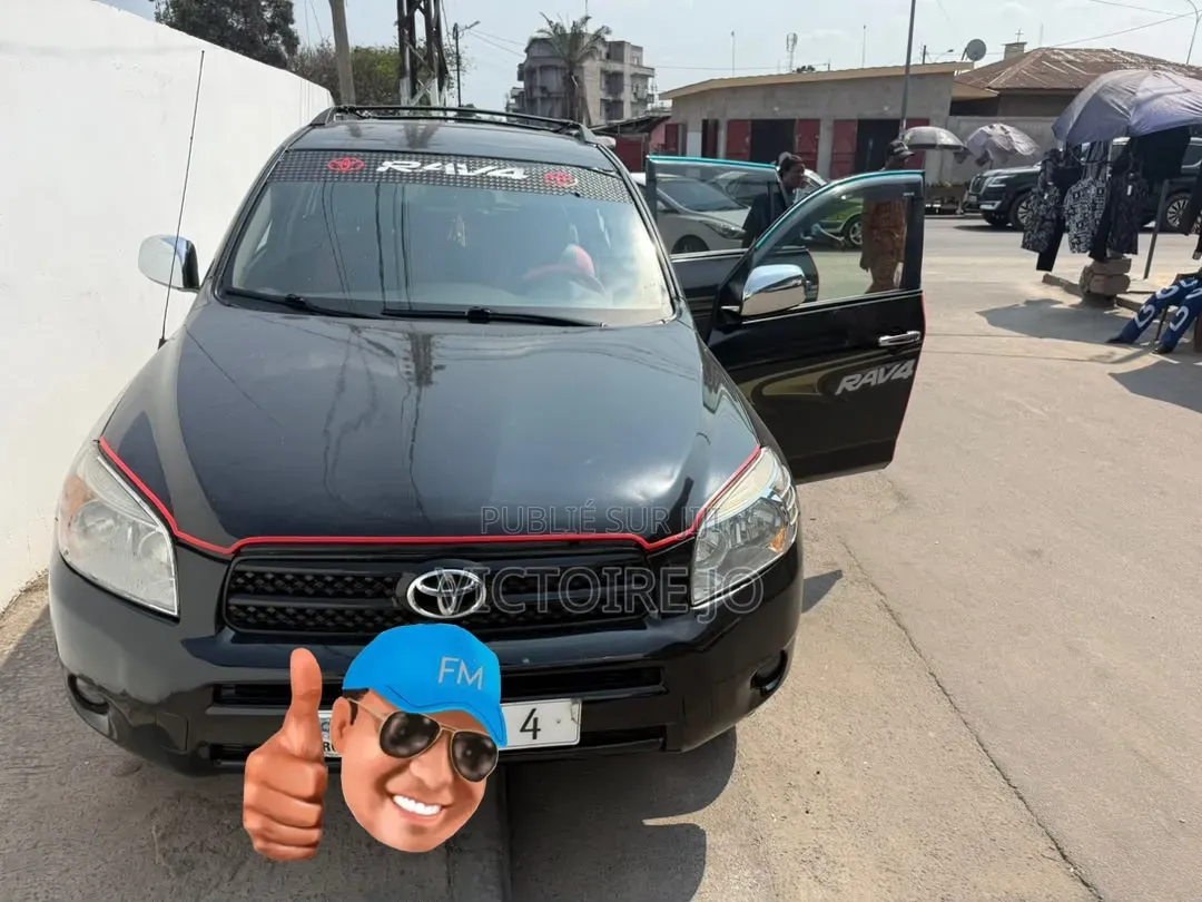 Toyota RAV4 2011 Noir