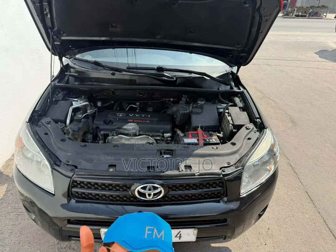Toyota RAV4 2011 Noir