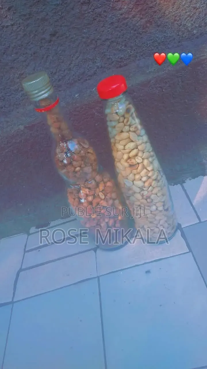 Arachides en Bouteille