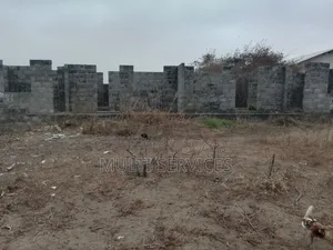 Parcelle À Vendre Au Terminus De Nanga