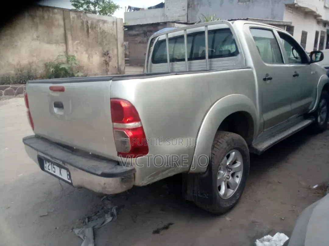 Toyota Hilux 2014 Doré