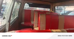Toyota HiAce 2014 Vert