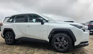 Nouveau Toyota RAV4 Limited 2026 Blanc cassé