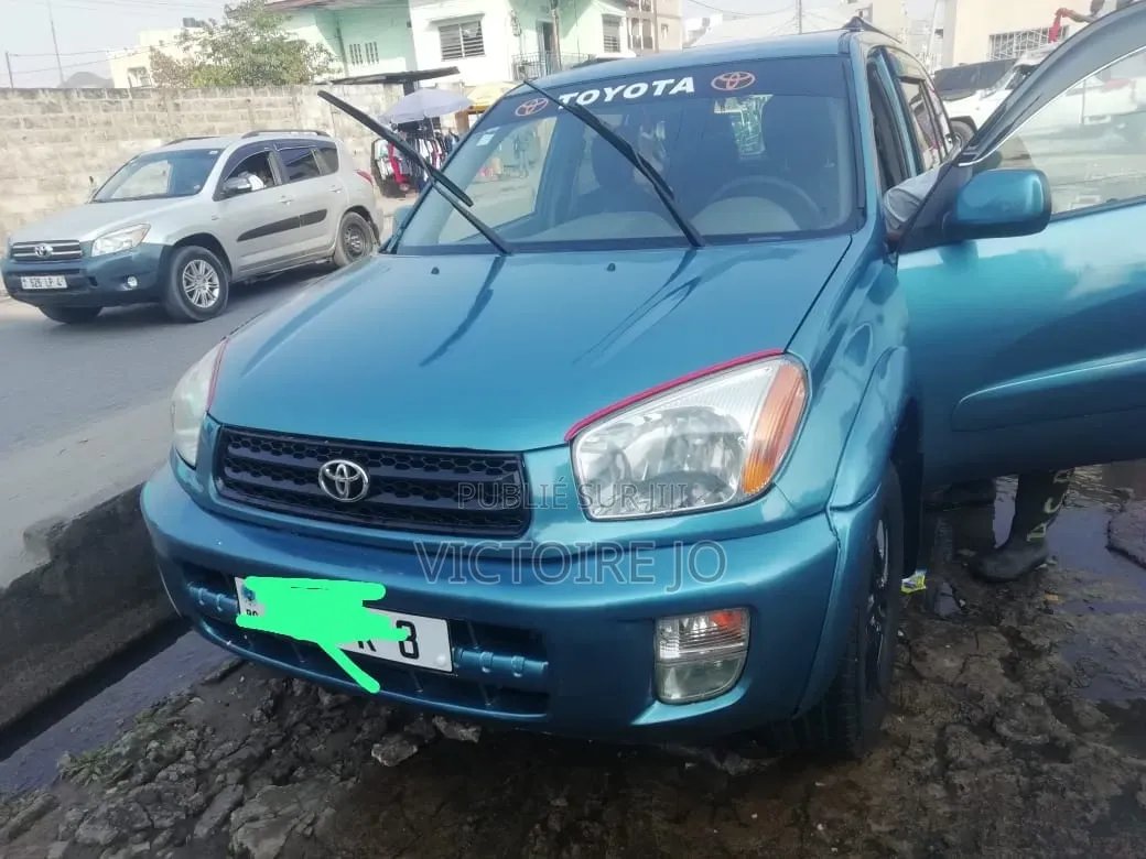 Toyota RAV4 2015 Bleu