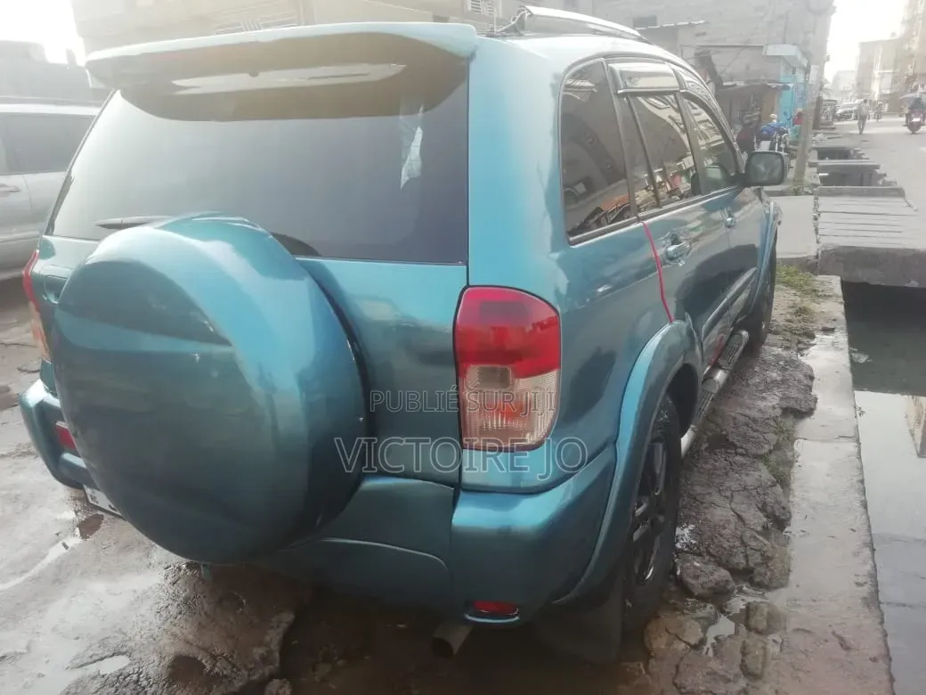Toyota RAV4 2015 Bleu
