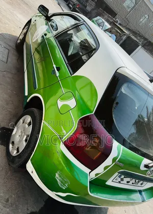 Toyota Corolla 2014 Vert