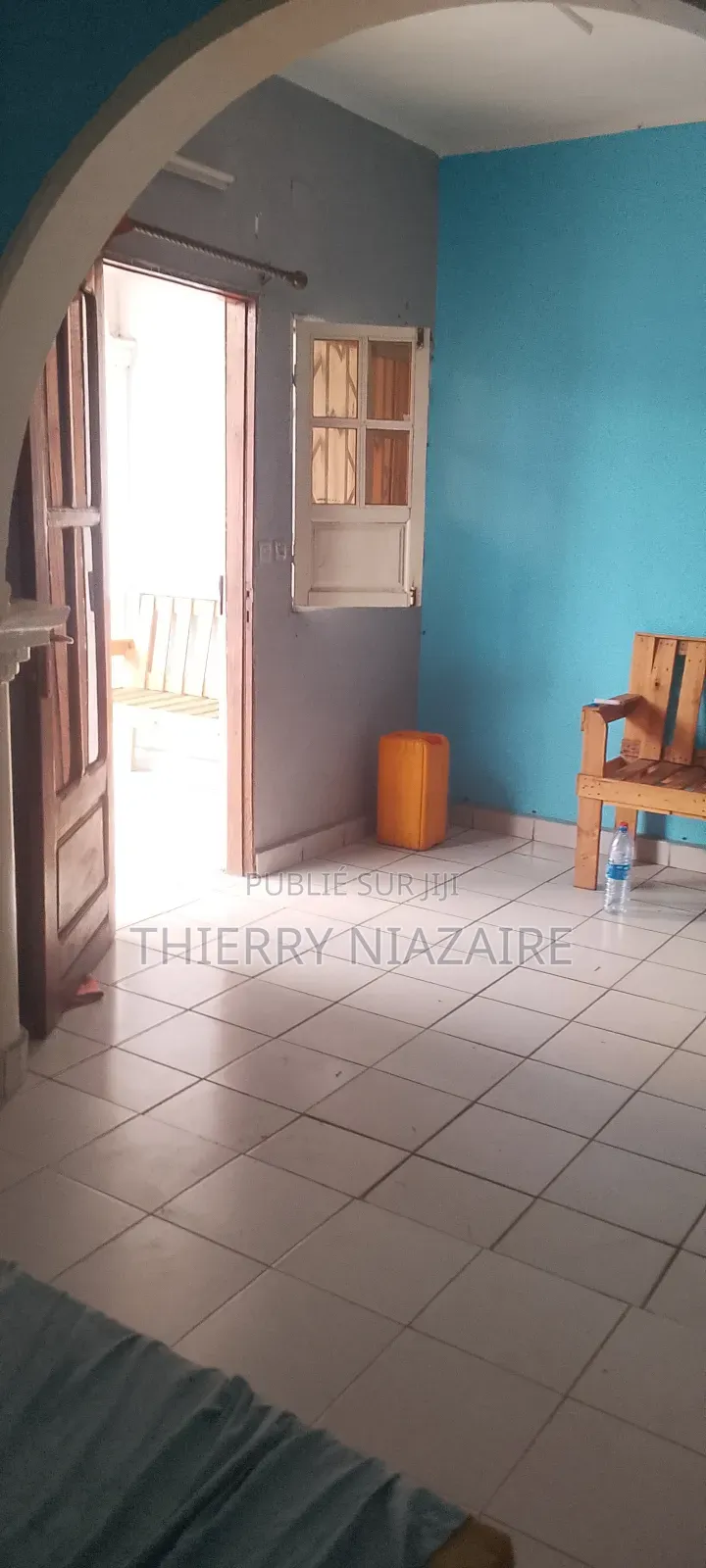 1chbre Appartement dans Nt Immo, Mongo-Mpoukou à Louer